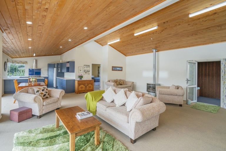 Photo of property in 38 Kawhero Drive, Kuaotunu, Whitianga, 3592