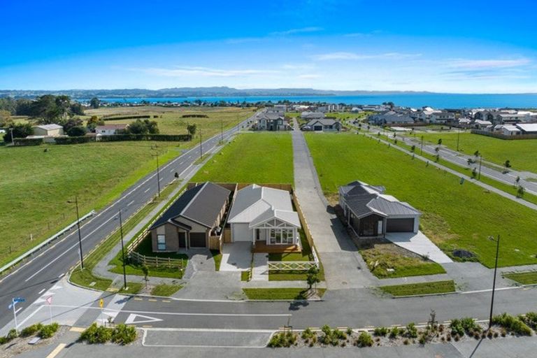 Photo of property in 113 Mutetai Road, Clarks Beach, 2122