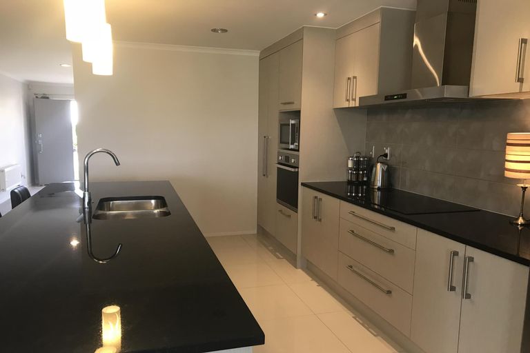 Photo of property in 17 Kilbryde Crescent, Pokeno, 2402