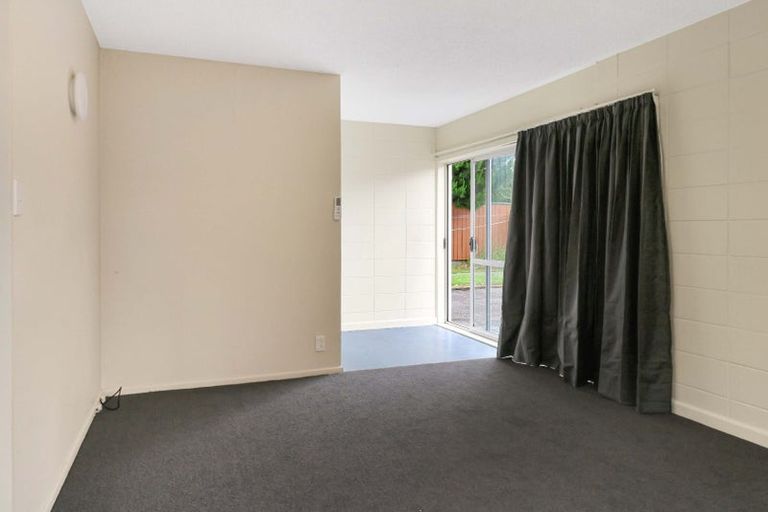 Photo of property in 102 Martin Street, Wallaceville, Upper Hutt, 5018