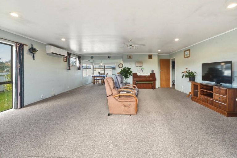 Photo of property in 17 Byron Grove, Owhata, Rotorua, 3010