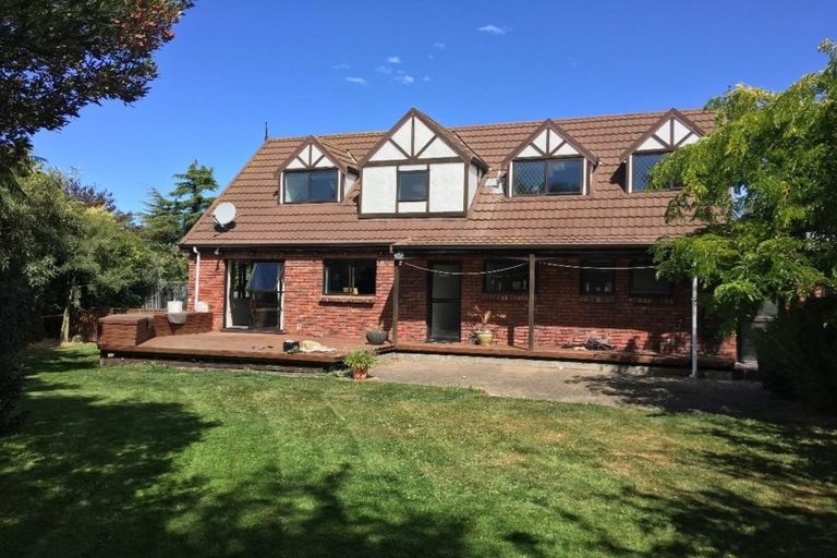 Photo of property in 33b Lochee Road, Upper Riccarton, Christchurch, 8041