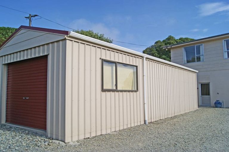 Photo of property in 17 Cardiff Street, Moeraki, 9482