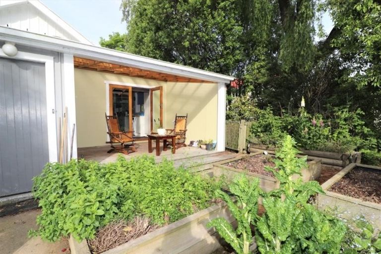 Photo of property in 28 Selwyn Street, Leeston, 7632