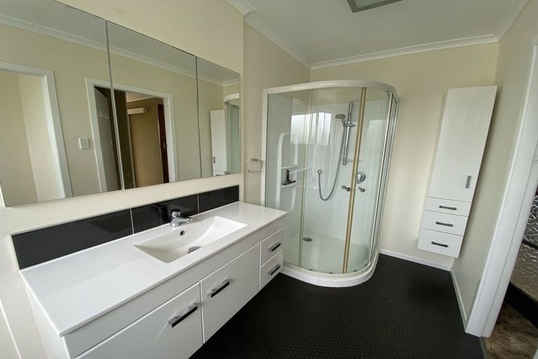 Photo of property in 16 Lorne Street, Kaponga, Hawera, 4679