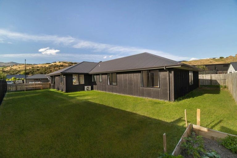 Photo of property in 83 Stalker Road, Lower Shotover, Queenstown, 9304