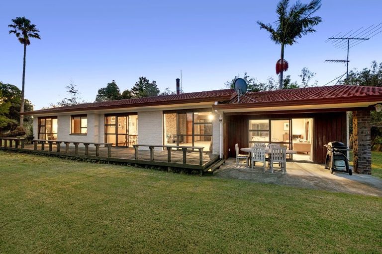 Photo of property in 27 Elliot Street, Riverhead, 0820