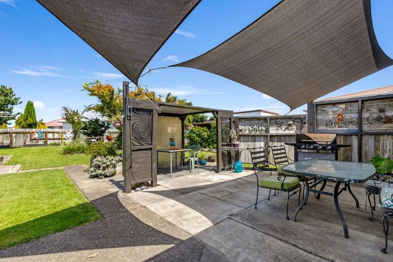 Photo of property in 6 Totara Street, Edgecumbe, 3120