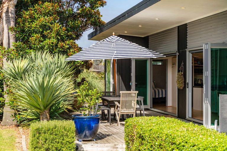 Photo of property in 10 Ti Tree Place, Mangawhai Heads, Mangawhai, 0505
