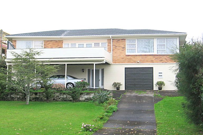 Photo of property in 33 Hastings Road, Mairangi Bay, Auckland, 0630