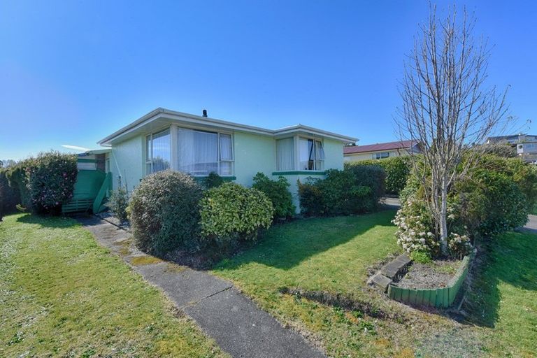 Photo of property in 16 Walker Street, East Gore, Gore, 9710