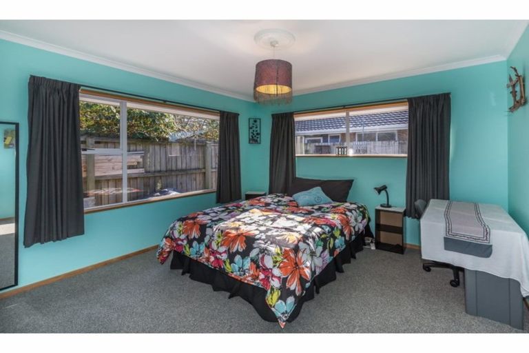 Photo of property in 125 Winters Road, Mairehau, Christchurch, 8052