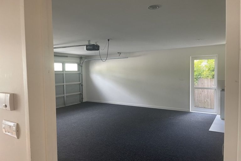Photo of property in 25a Schnapper Rock Road, Greenhithe, Auckland, 0632