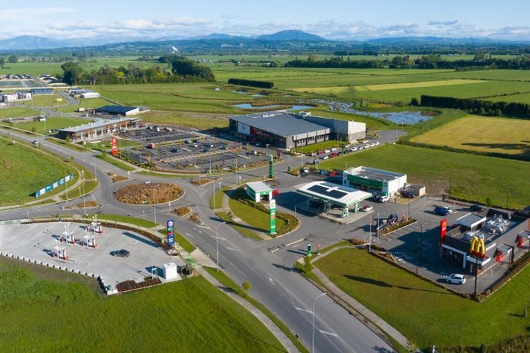 Photo of property in 17 Wilkin Street, Woodend, 7610