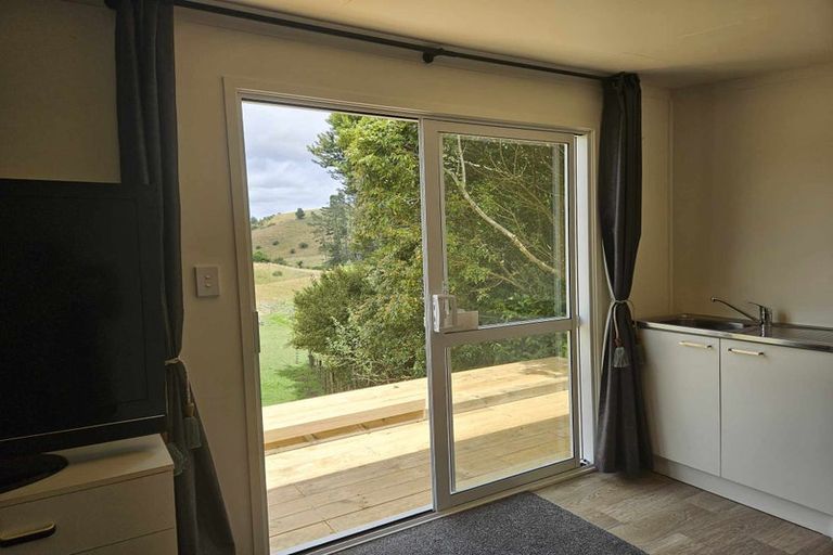 Photo of property in 91 Kanuka Road, Bombay, 2675