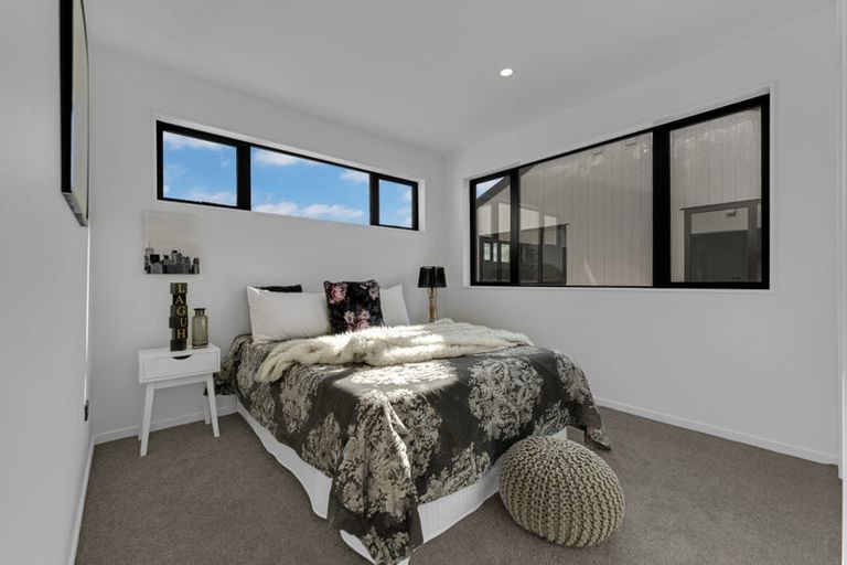 Photo of property in 92a Rangitoto Road, Papatoetoe, Auckland, 2025