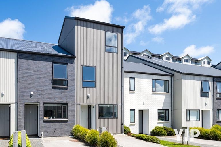 Photo of property in 3/170 Fraser Avenue, Johnsonville, Wellington, 6037