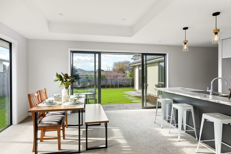 Photo of property in 3 Puketutu Grove, Motueka, 7120