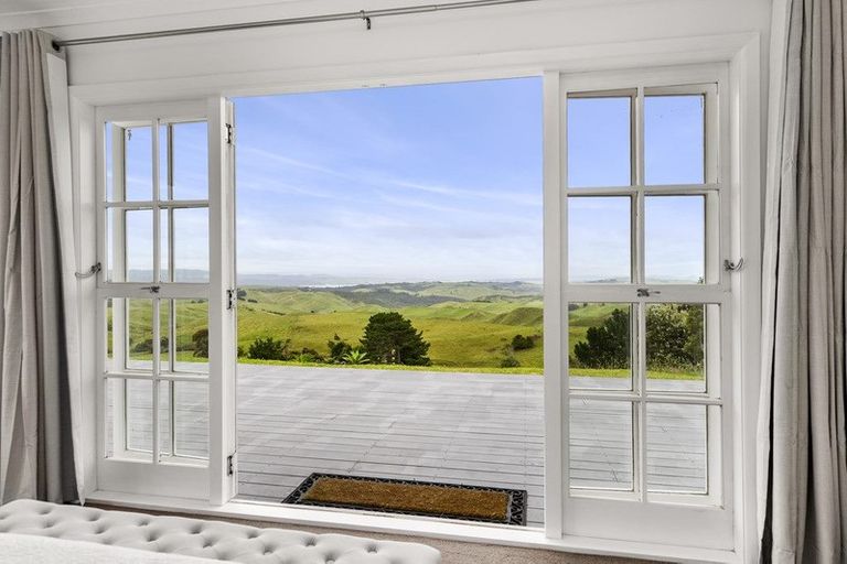 Photo of property in 448 Ruapuke Road, Raglan, 3296