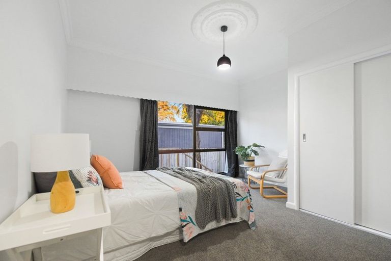 Photo of property in 12 Walsh Street, Forest Lake, Hamilton, 3200