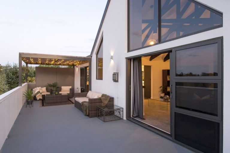 Photo of property in 32b Penruddock Rise, Westmorland, Christchurch, 8025