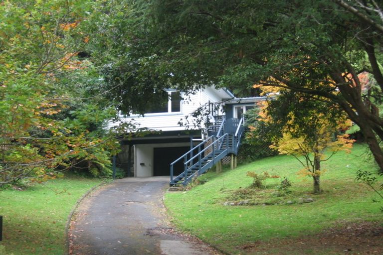 Photo of property in 74 Elmslie Road, Pinehaven, Upper Hutt, 5019