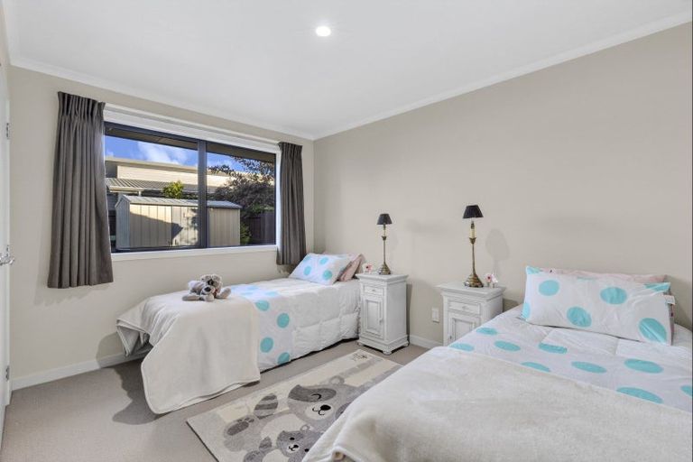 Photo of property in 2 Cooper Crescent, Cambridge, 3434