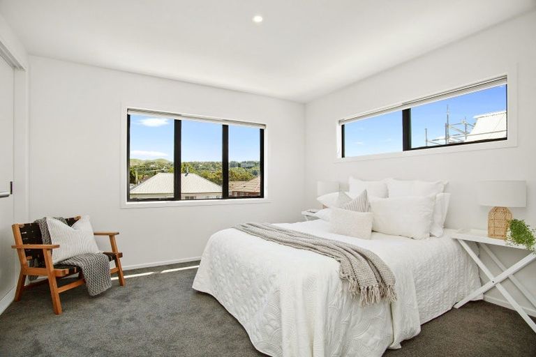 Photo of property in 2/892 High Street, Avalon, Lower Hutt, 5011