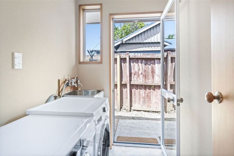 Photo of property in 2/97 Mandeville Street, Riccarton, Christchurch, 8011