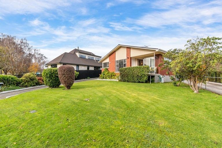 Photo of property in 4 Ernlea Terrace, Cashmere, Christchurch, 8022