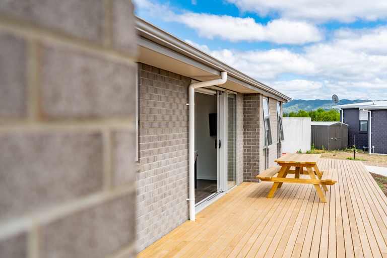 Photo of property in 26 Northcoast Place, Mangawhai Heads, Mangawhai, 0505