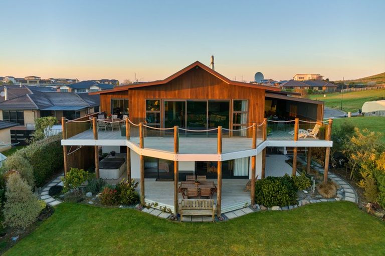 Photo of property in 47 Shearwater Drive, Kaikoura, 7300