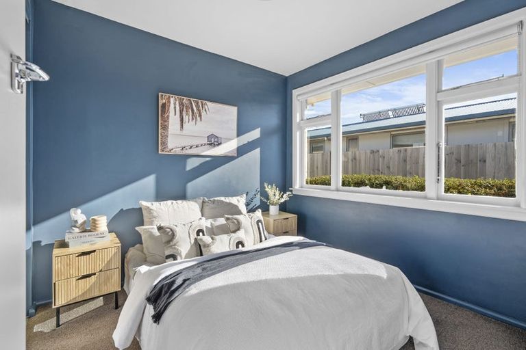 Photo of property in 521 Marine Parade, South New Brighton, Christchurch, 8062