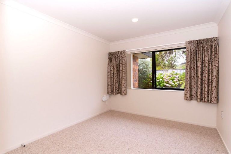 Photo of property in 18 Ludlam Way, Otaki, 5512