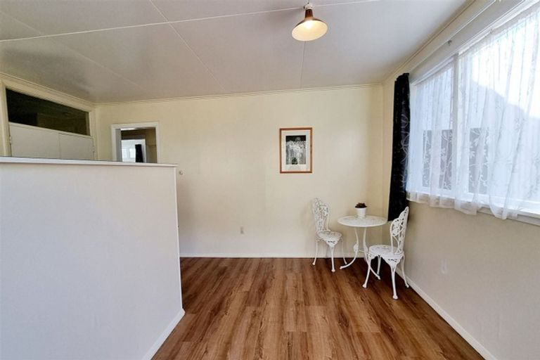 Photo of property in 94a Waikawa Road, Picton, 7220