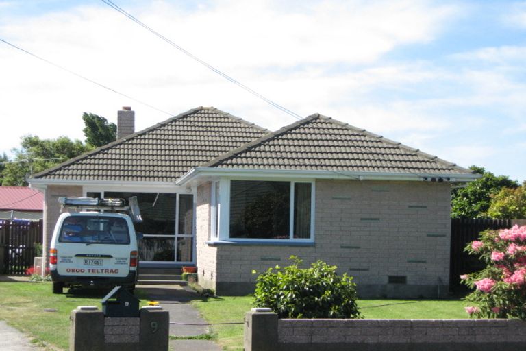 Photo of property in 9 Quebec Place, Wainoni, Christchurch, 8061