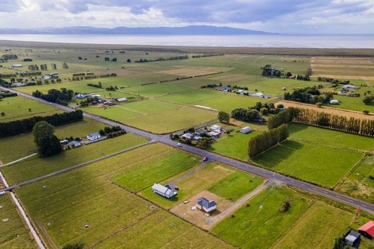 Photo of property in 1462 State Highway 25, Pipiroa, Ngatea, 3597