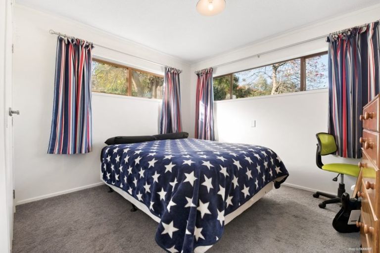 Photo of property in 119 Browns Bay Road, Browns Bay, Auckland, 0630