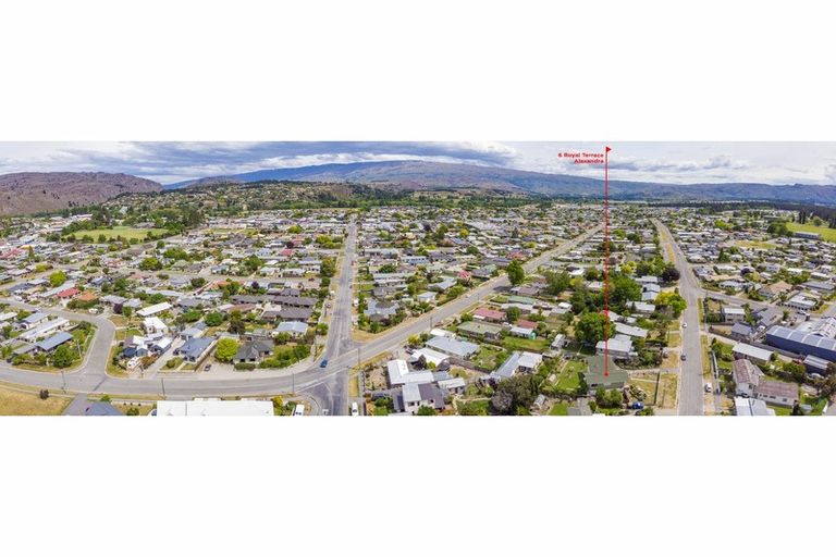 Photo of property in 6 Royal Terrace, Alexandra, 9320