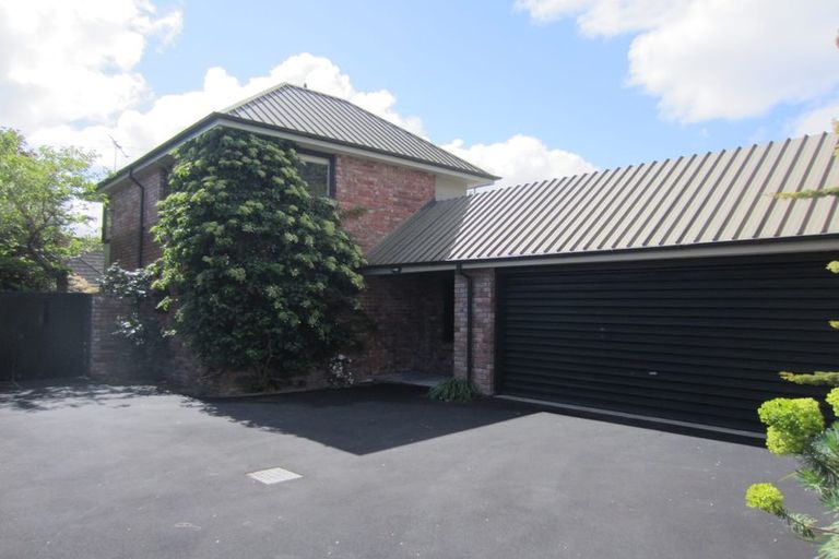 Photo of property in 1/43 Wairarapa Terrace, Merivale, Christchurch, 8014