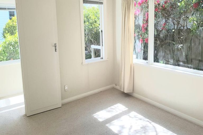 Photo of property in 13 Hatton Street, Karori, Wellington, 6012