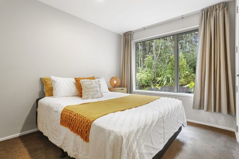 Photo of property in 20 Bendalls Lane, Oratia, Auckland, 0604