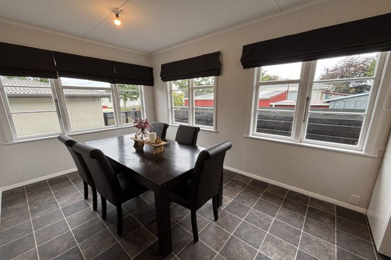 Photo of property in 36 Aberdeen Avenue, Takaro, Palmerston North, 4412