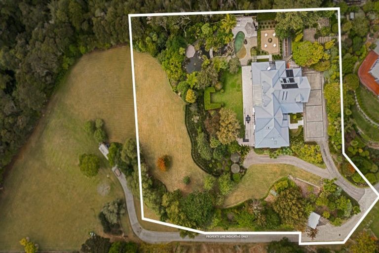 Photo of property in 6 Emily Lane, Greenhithe, Auckland, 0632