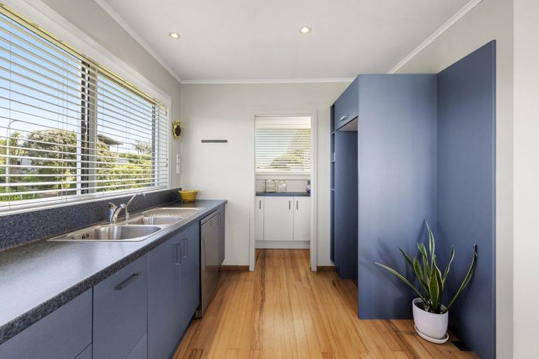 Photo of property in 19 Taipari Avenue, Raglan, 3225