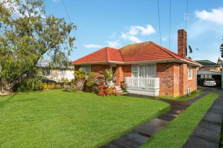 Photo of property in 15 Sterling Avenue, Manurewa East, Auckland, 2102