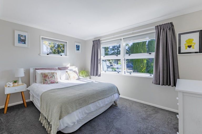 Photo of property in 19 Selwyn Road, Havelock North, 4130