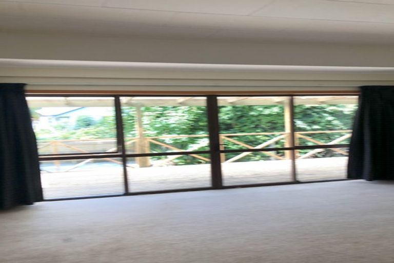 Photo of property in 10 Iona Street, Lawrence, 9532