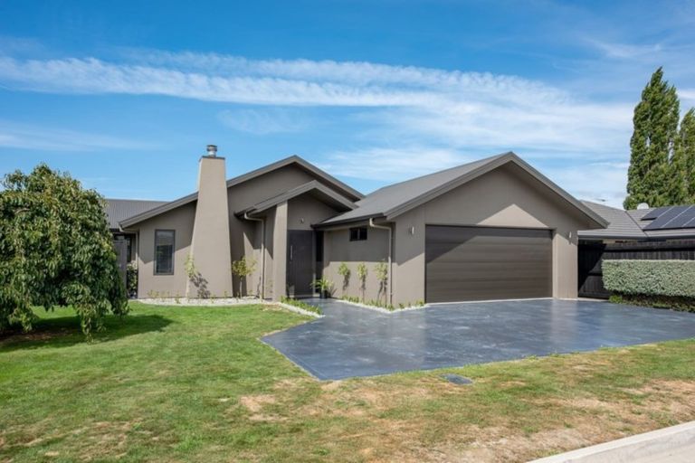 Photo of property in 47 Tremorne Avenue, Blenheim, 7201