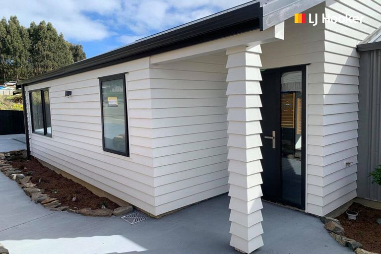 Photo of property in 1 Rexs Way, Green Island, Dunedin, 9018